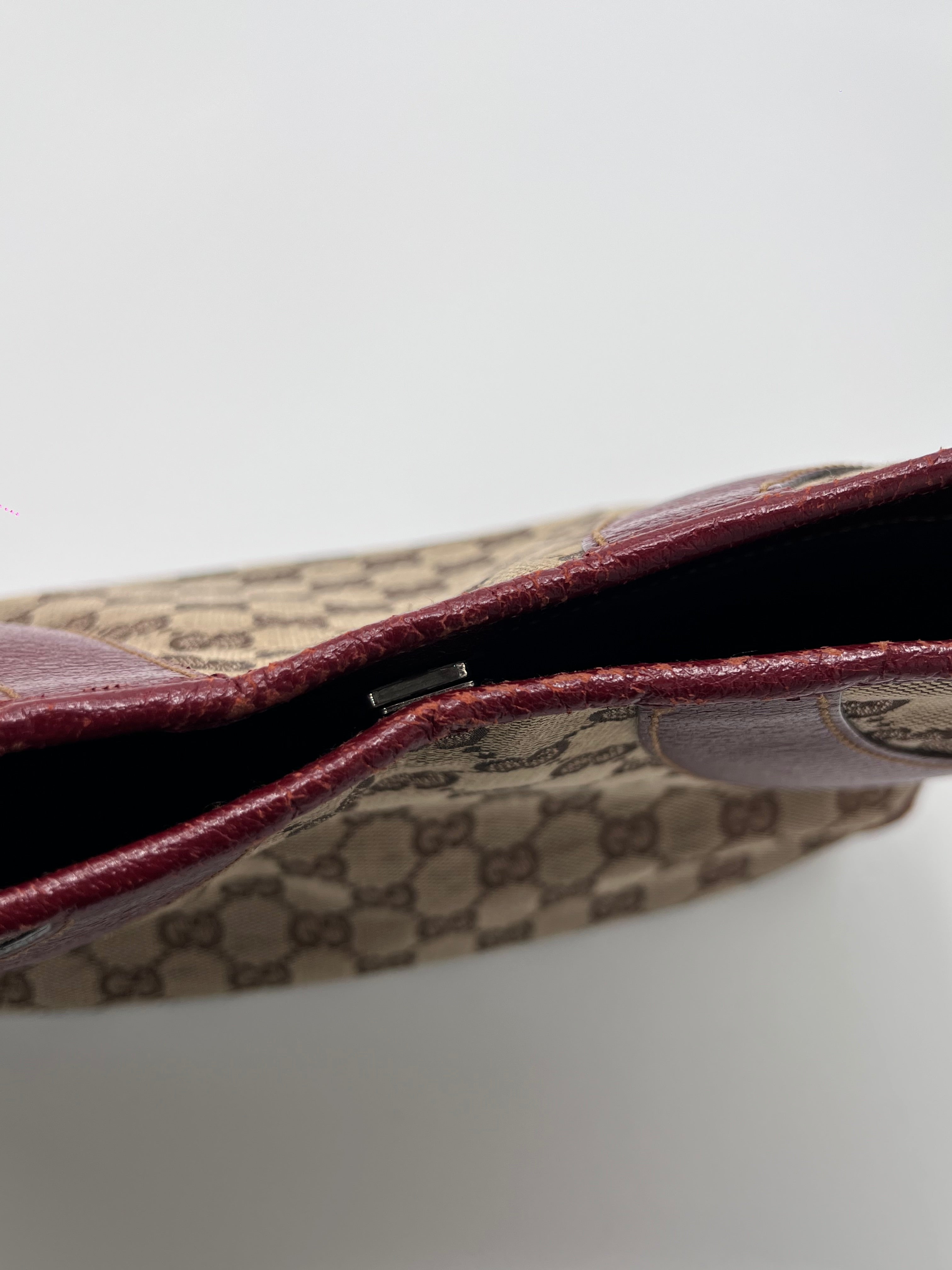 Gucci Hobo Handbag Wine Red
