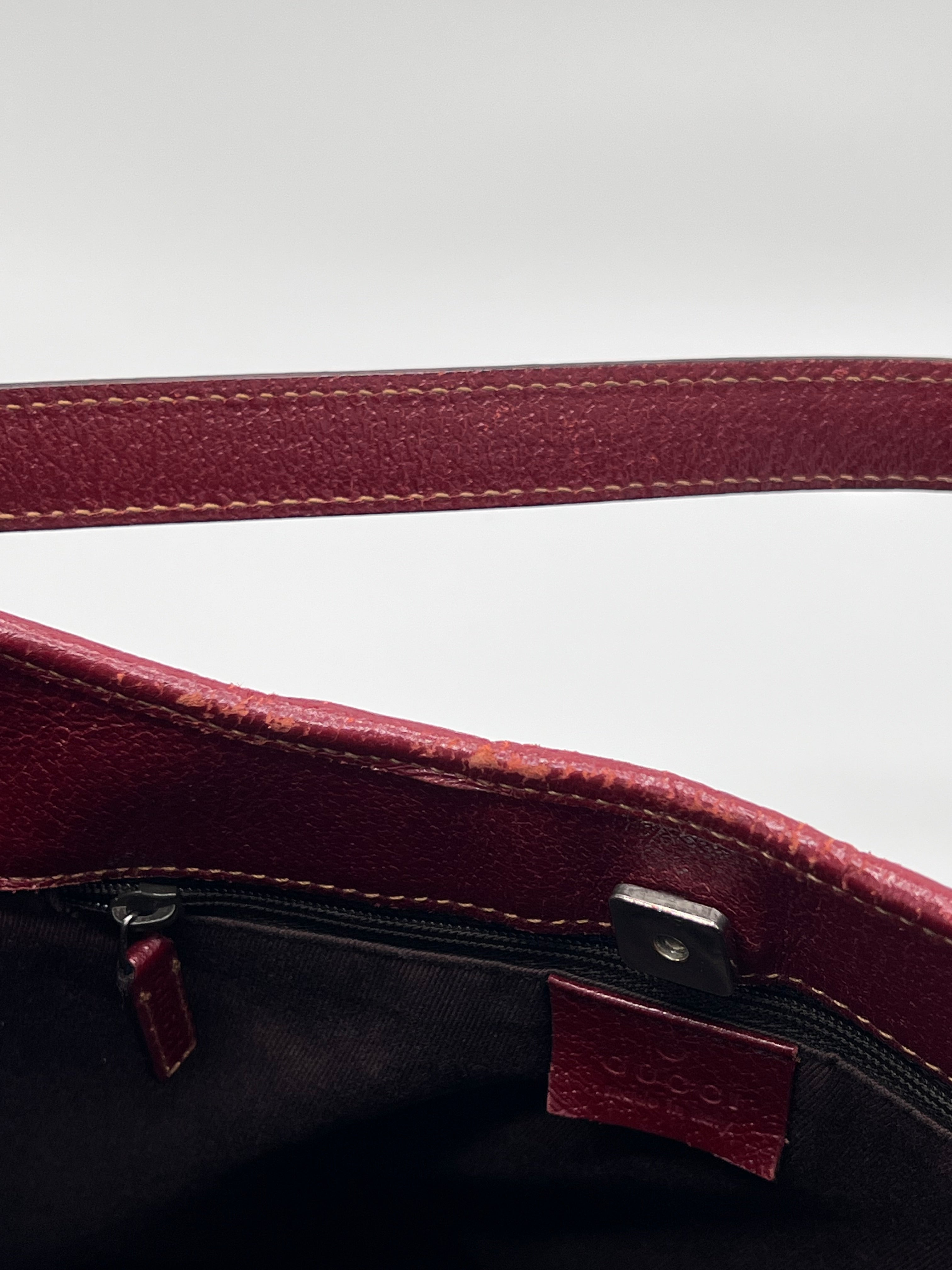 Gucci Hobo Handbag Wine Red