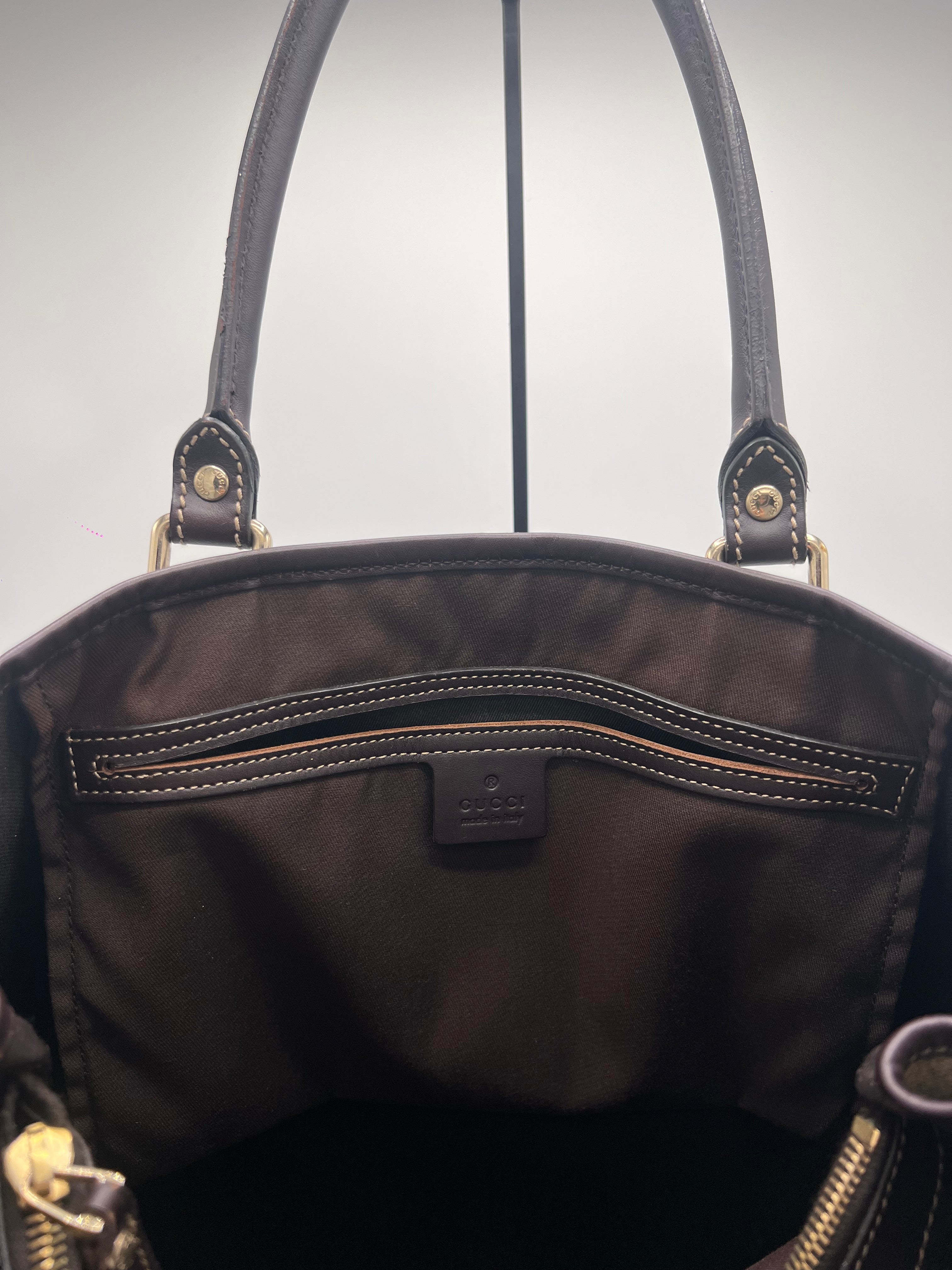 GUCCI SUPREME TOTE BAG