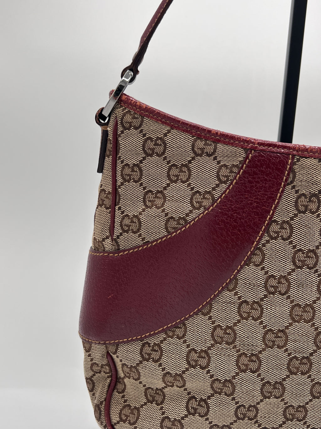 Gucci Hobo Handbag Wine Red