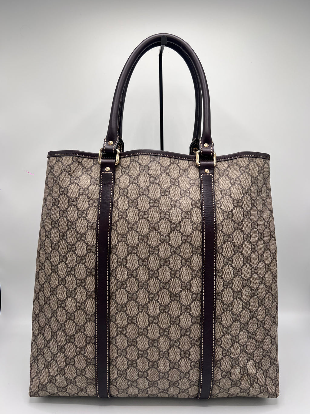 GUCCI SUPREME TOTE BAG