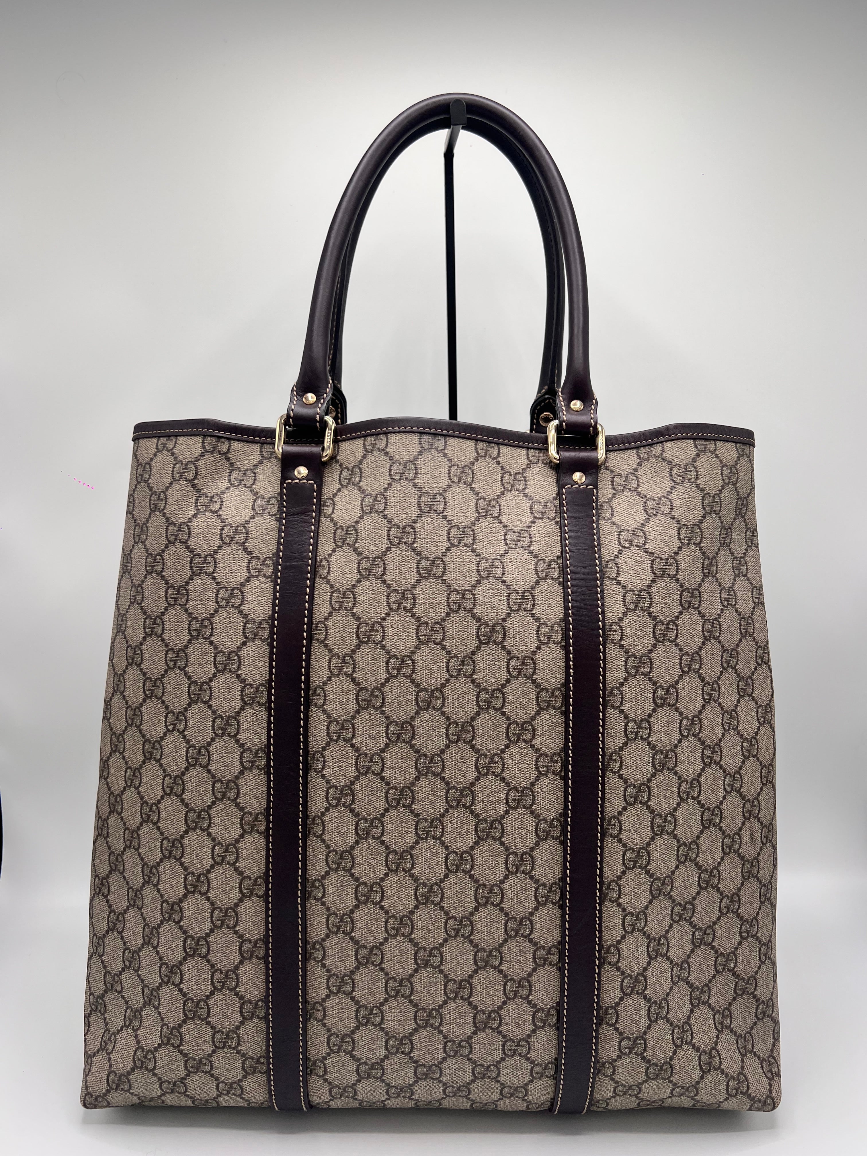 GUCCI SUPREME TOTE BAG