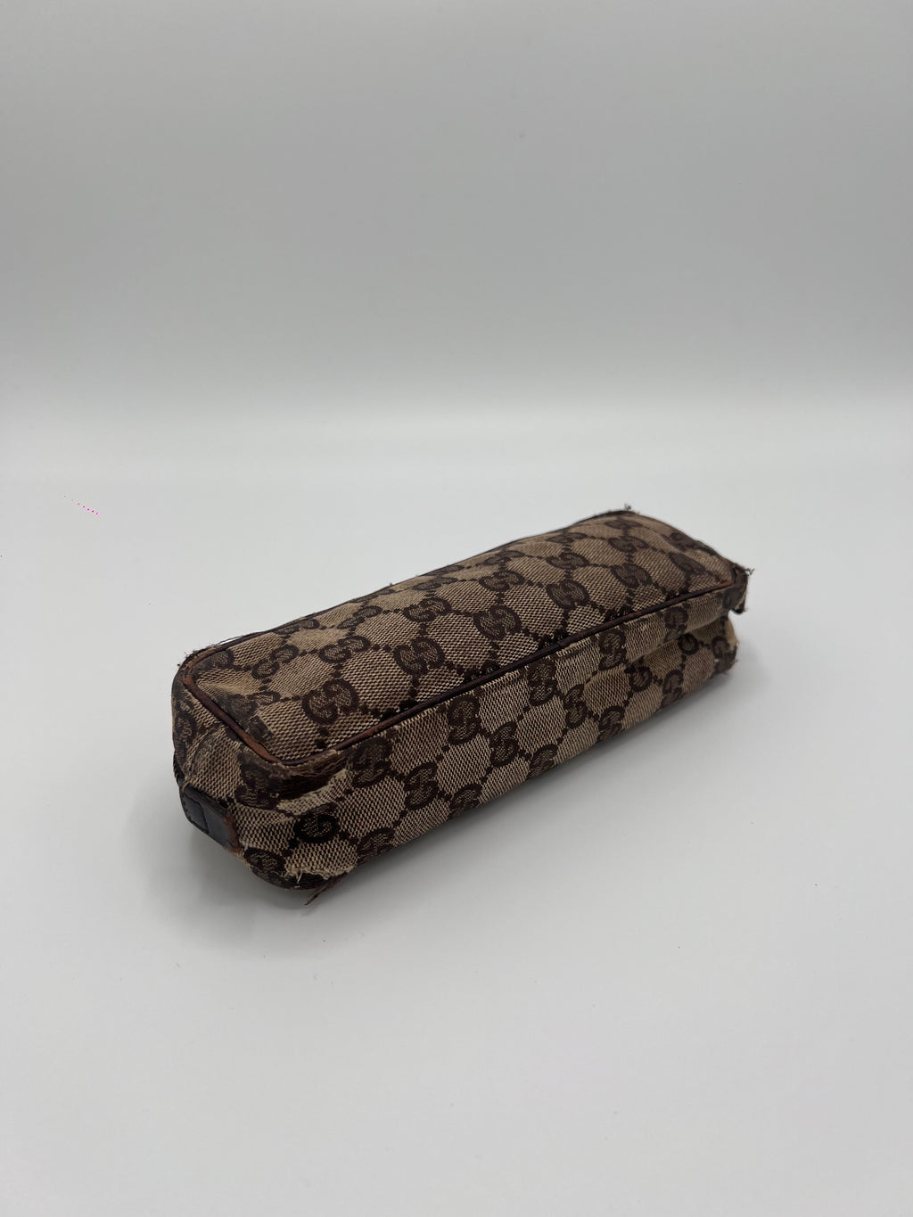 GUCCI GG PENCIL CASE