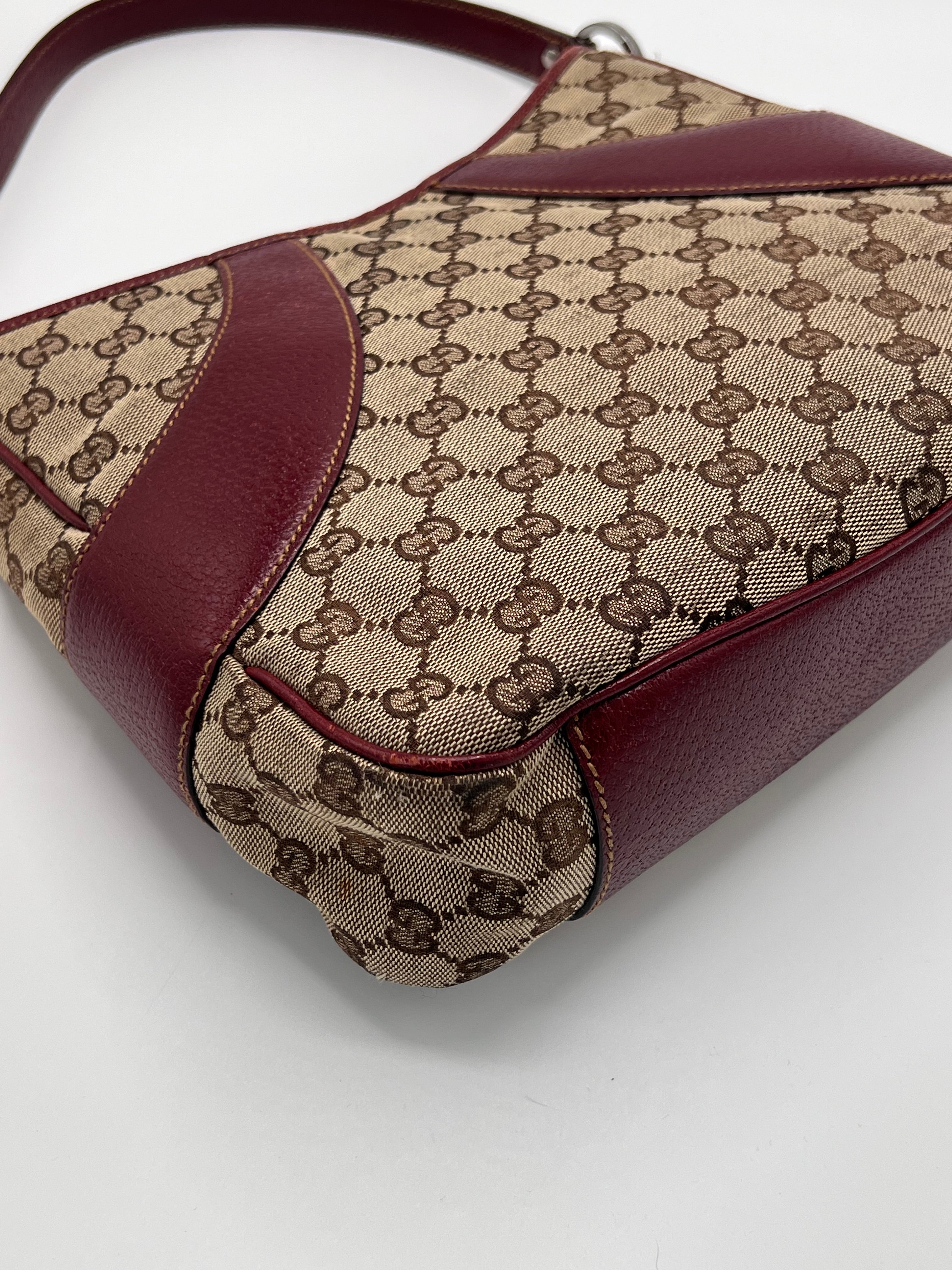 Gucci Hobo Handbag Wine Red