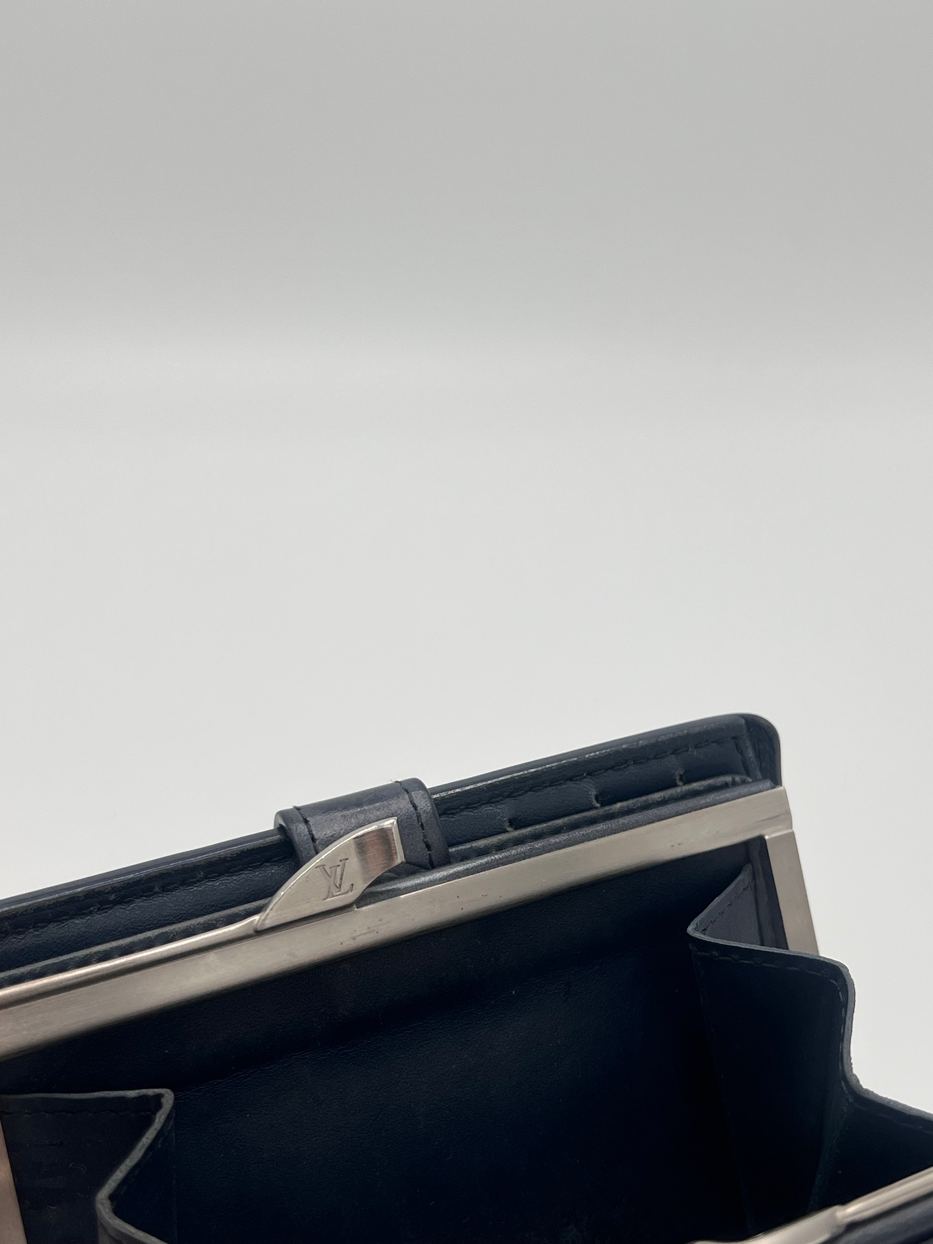 LOUIS VUITON VERNIS FRENCH WALLET