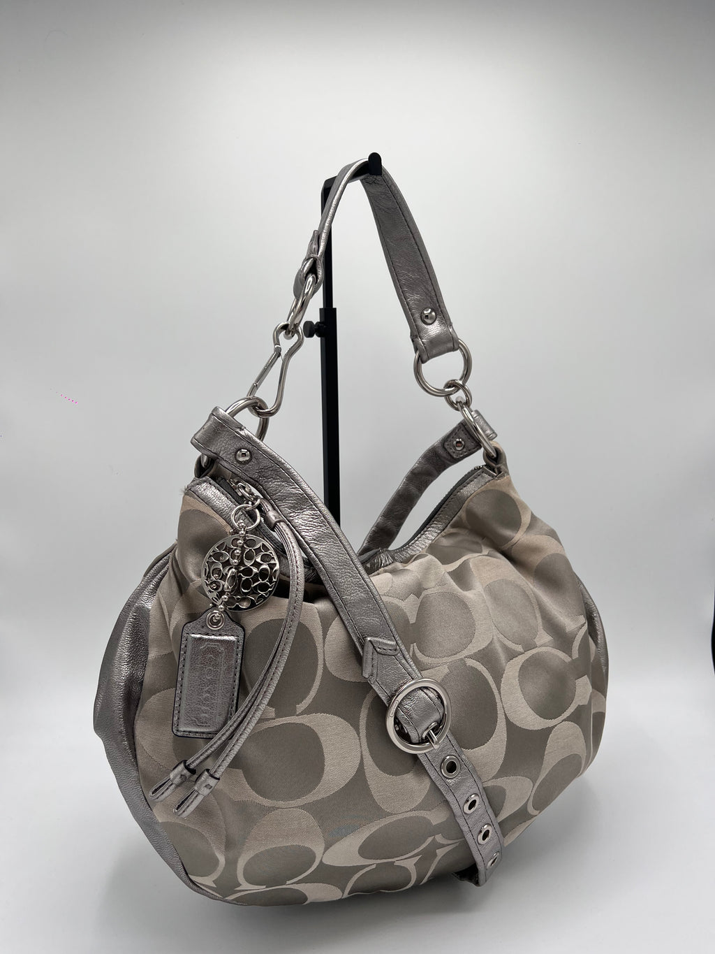 COACH HOBO BAG SILVER