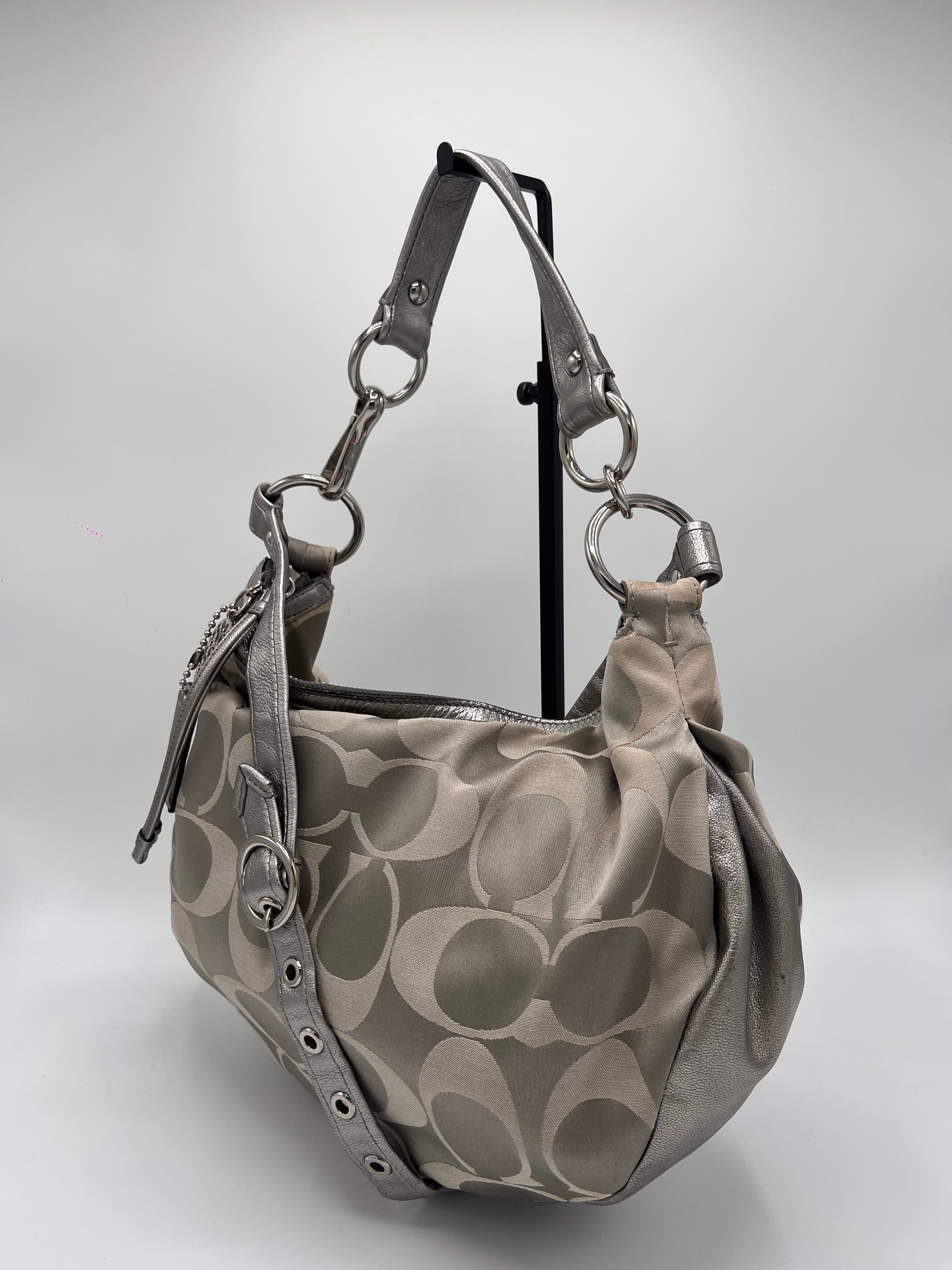 COACH HOBO BAG SILVER