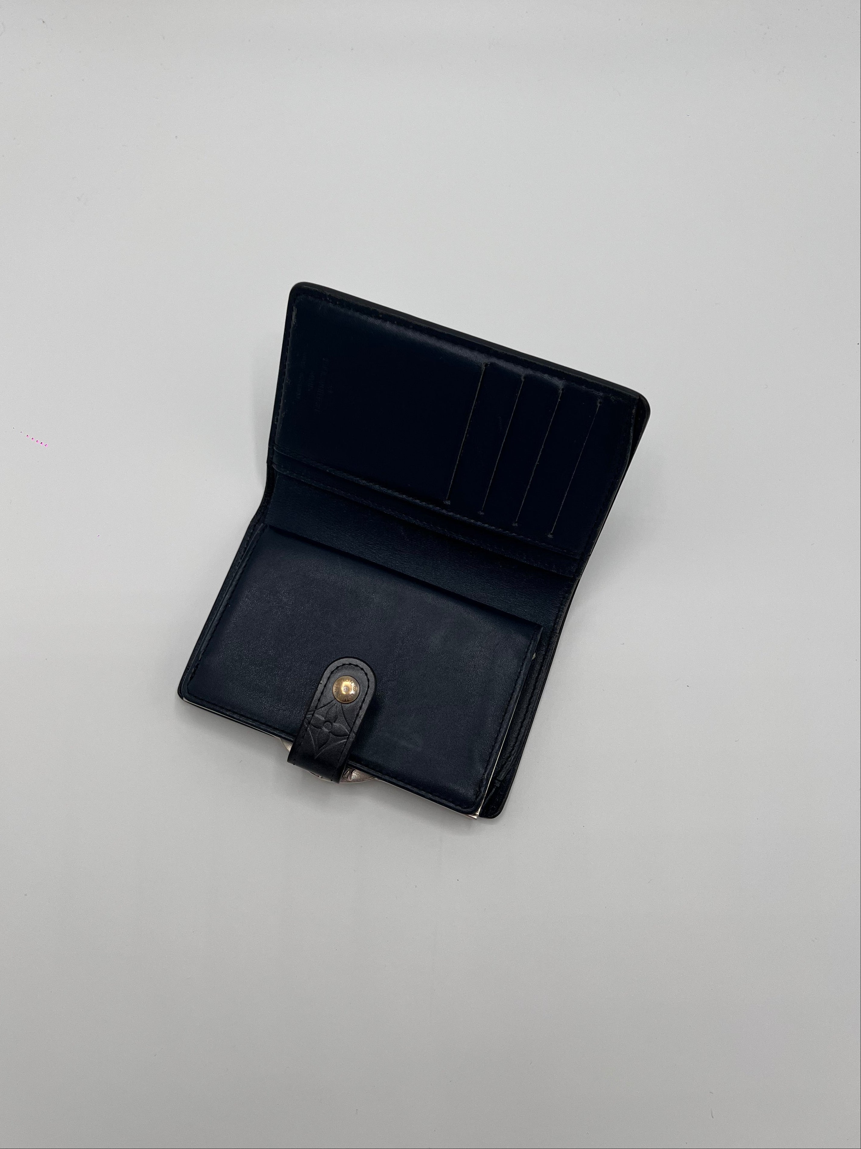LOUIS VUITON VERNIS FRENCH WALLET