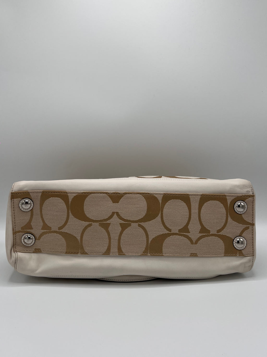 Coach Signature Monogram Shoulderbag