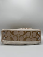 Coach Signature Monogram Shoulderbag