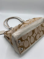 Coach Signature Monogram Shoulderbag
